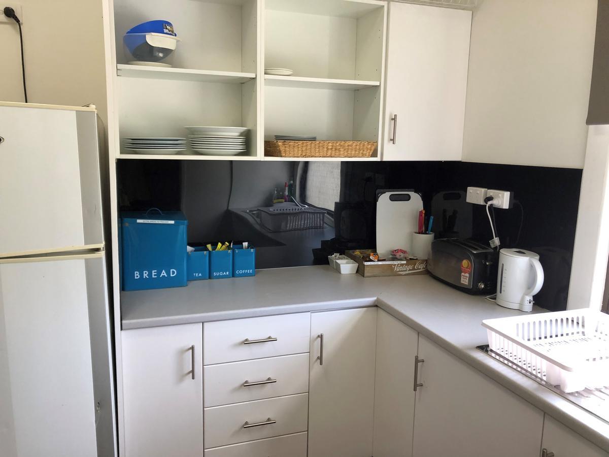 Gin Gin Budget Accommodation Zewnętrze zdjęcie